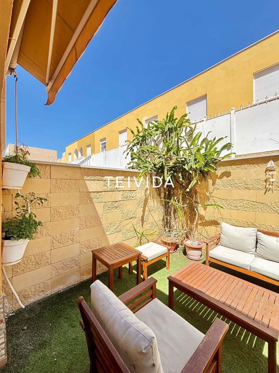 Appartement de 3 chambres à louer à Llano del Camello - 1 800 € (Ref: 9782430)