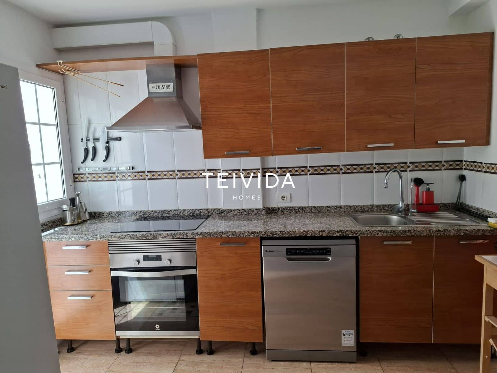 Appartement de 3 chambres à louer à Llano del Camello - 1 800 € (Ref: 9782430)