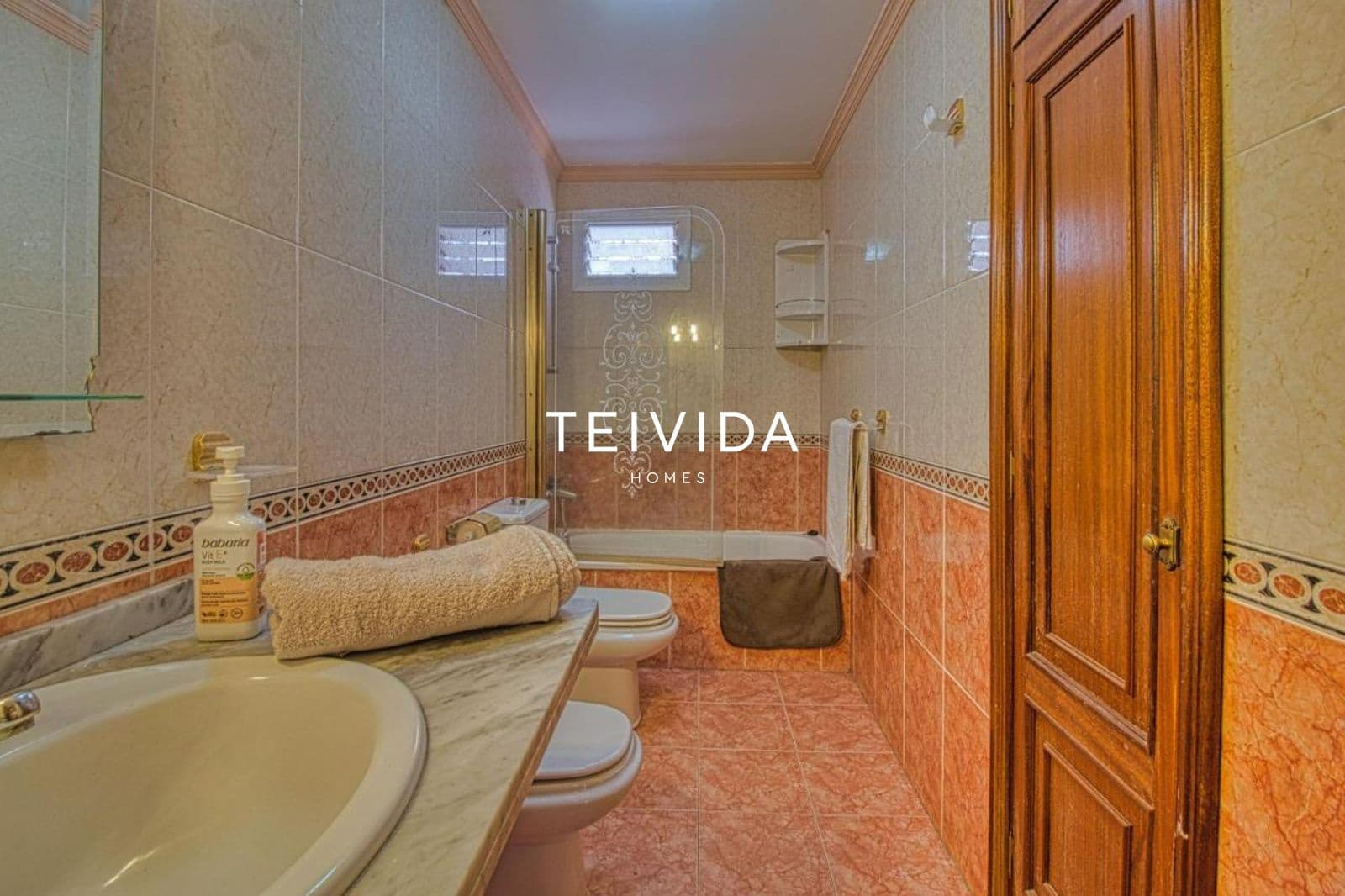 3 soverom Leilighet til leie i Radazul - € 2 500 (Ref: 9782431)