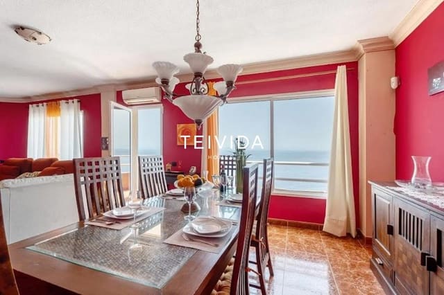 Appartement de 3 chambres à louer à Radazul, El Rosario - 2 500 € (Ref: 9782431)