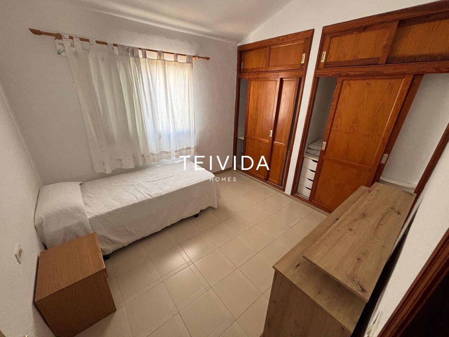 2 soveværelse Byhus til salg i Playa San Juan med swimmingpool garage - € 300.000 (Ref: 9782516)