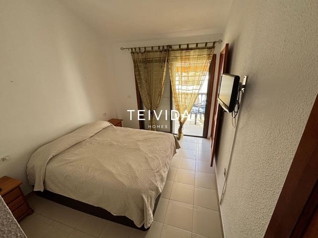 2 soveværelse Byhus til salg i Playa San Juan, Guía de Isora med swimmingpool garage - € 300.000 (Ref: 9782516)