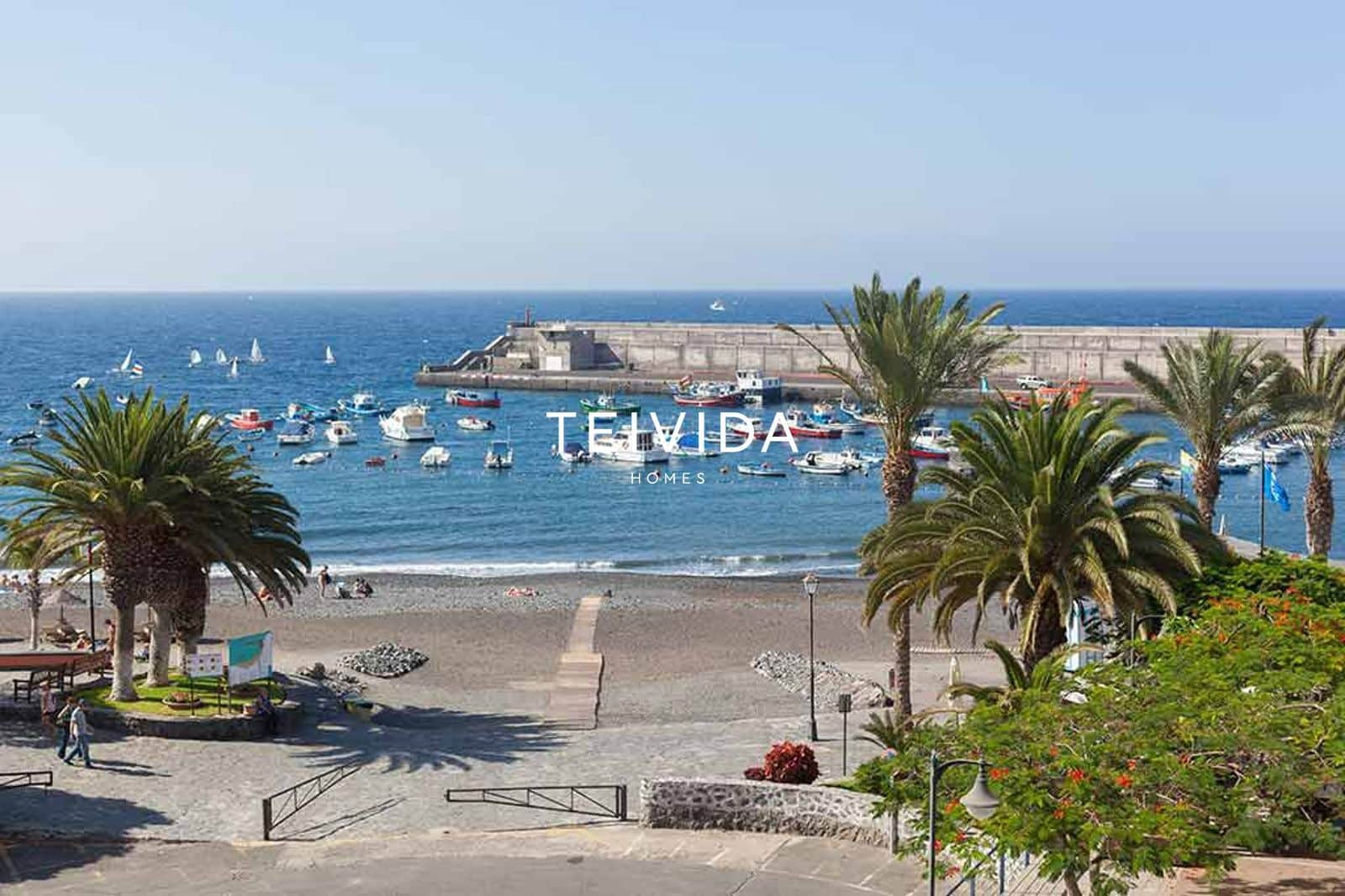 2 soveværelse Byhus til salg i Playa San Juan med swimmingpool garage - € 300.000 (Ref: 9782516)