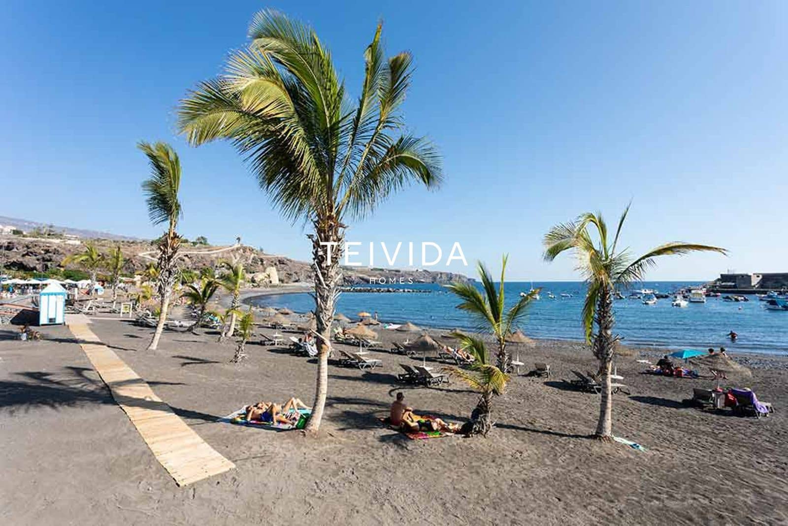 2 soveværelse Byhus til salg i Playa San Juan med swimmingpool garage - € 300.000 (Ref: 9782516)