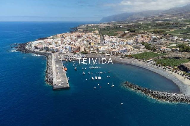 2 soveværelse Byhus til salg i Playa San Juan, Guía de Isora med swimmingpool garage - € 300.000 (Ref: 9782516)