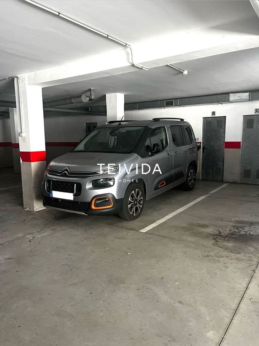 2 slaapkamer Flat te koop in Palm-Mar met zwembad garage - € 320.000 (Ref: 9782915)