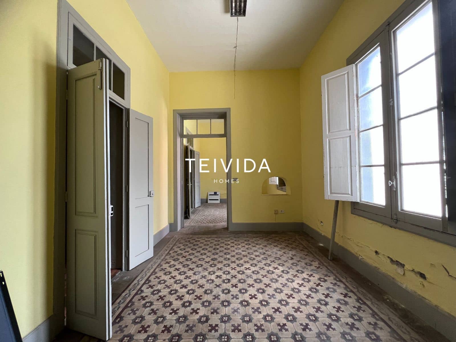 Bar/Restaurant zu verkaufen in Granadilla de Abona - 489.900 € (Ref: 9800040)