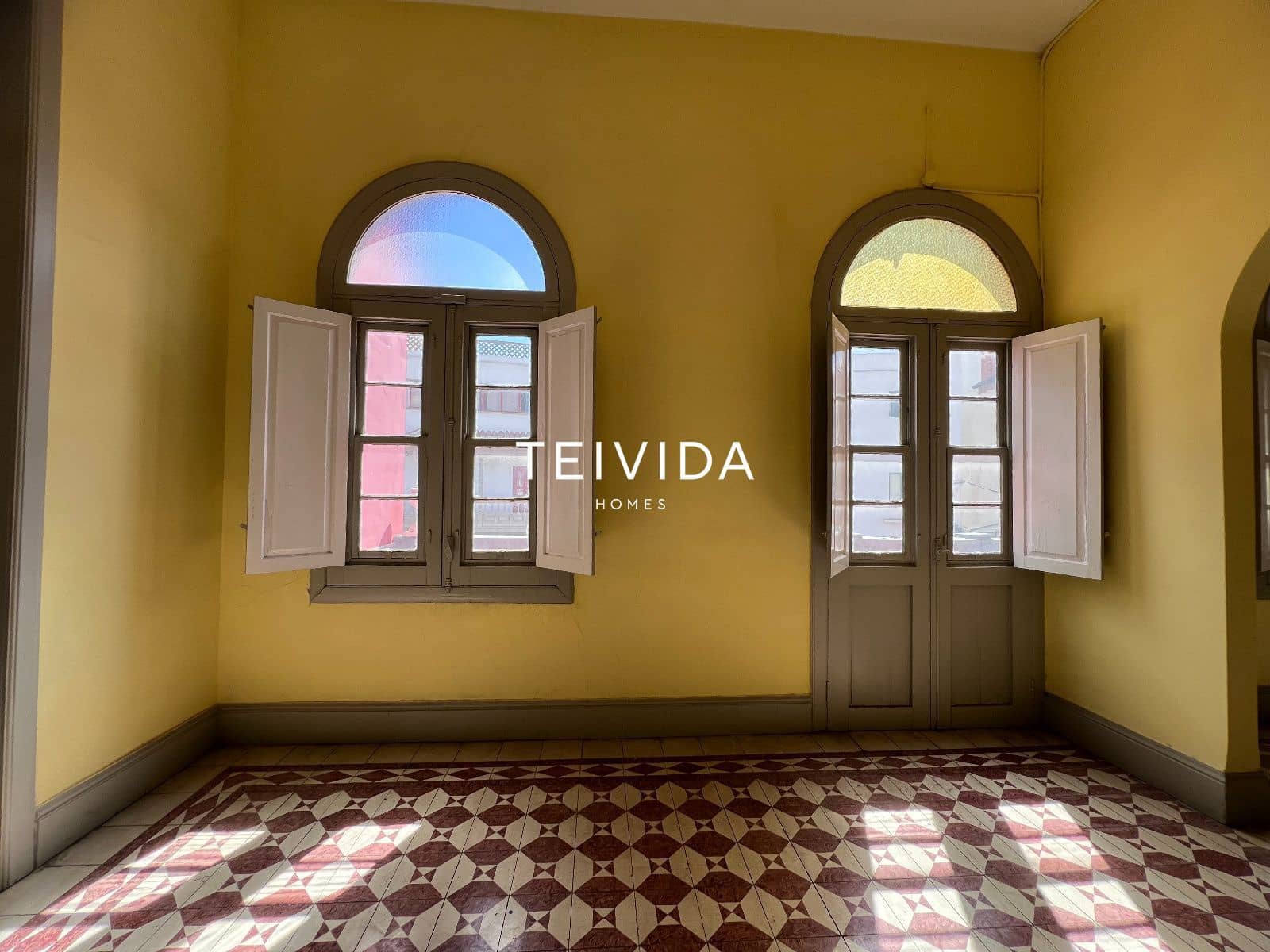 Bar/Restaurant zu verkaufen in Granadilla de Abona - 489.900 € (Ref: 9800040)