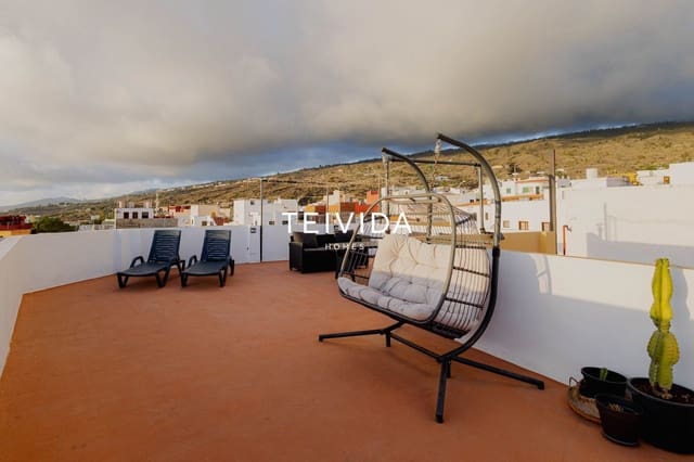 8 chambre Restaurant/Bar à vendre à Guía de Isora avec garage - 650 000 € (Ref: 9800041)