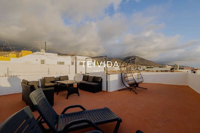 8 chambre Restaurant/Bar à vendre à Guía de Isora avec garage - 650 000 € (Ref: 9800041)