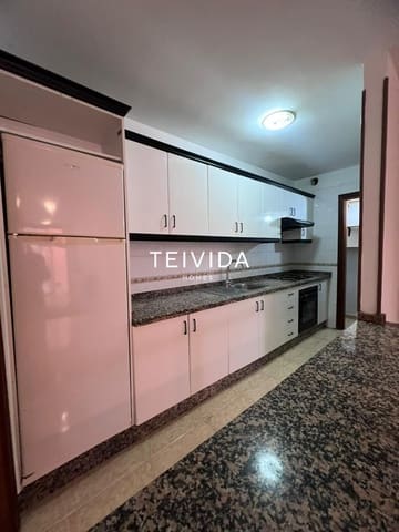 2 sypialnia Mieszkanie na sprzedaż w Las Galletas, Arona z garażem - 210 000 € (Ref: 9800042)