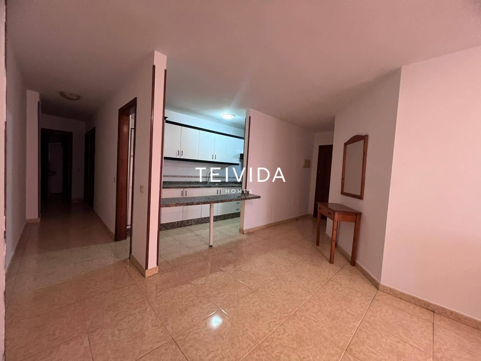 2 sypialnia Mieszkanie na sprzedaż w Las Galletas z garażem - 210 000 € (Ref: 9800042)