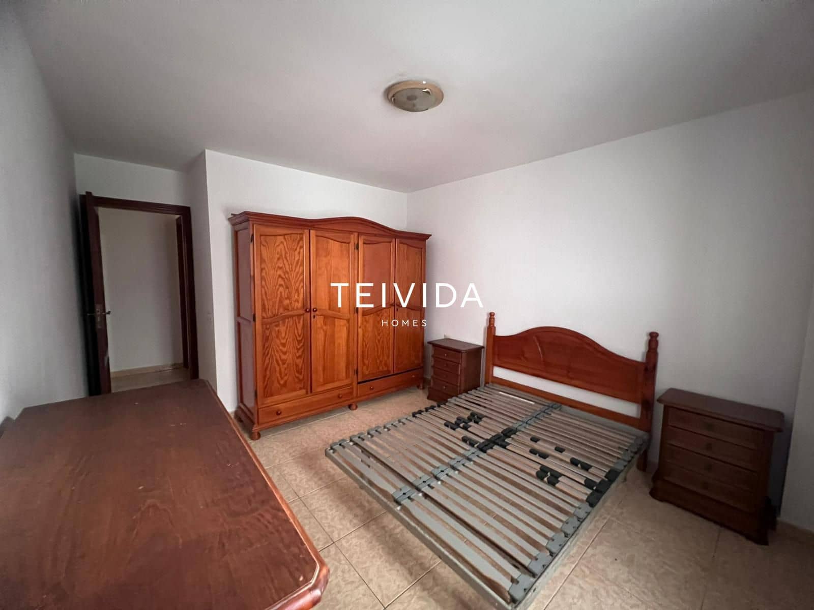 2 sypialnia Mieszkanie na sprzedaż w Las Galletas z garażem - 210 000 € (Ref: 9800042)