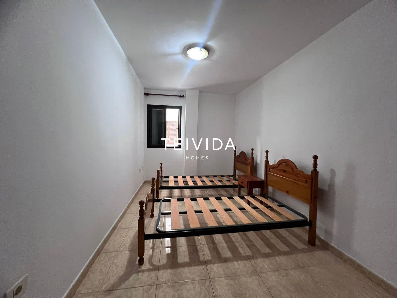 2 sypialnia Mieszkanie na sprzedaż w Las Galletas z garażem - 210 000 € (Ref: 9800042)