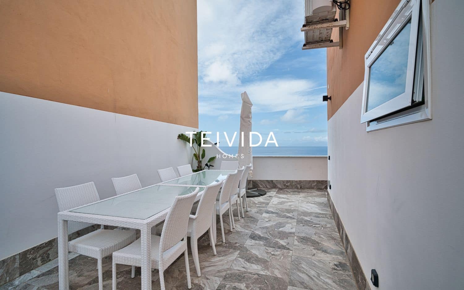 4 sovrum Hus till salu i San Eugenio med garage - 799 000 € (Ref: 9805548)