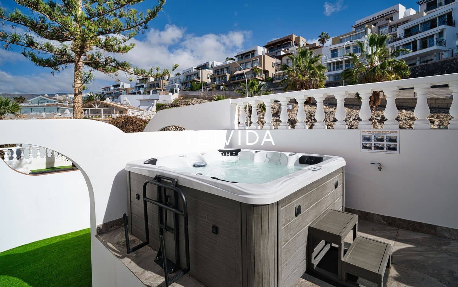 4 sovrum Hus till salu i San Eugenio med garage - 799 000 € (Ref: 9805548)