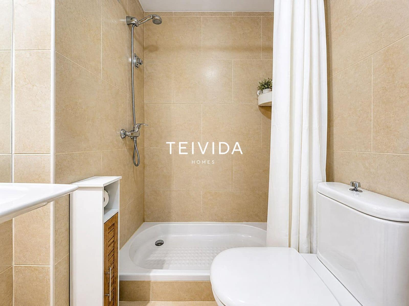 1 soveværelse Lejlighed til leje i Palm-Mar med swimmingpool - € 1.350 (Ref: 9819309)