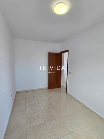 2 bedroom Flat for sale in Los Abrigos, Granadilla de Abona - € 222,000 (Ref: 9824146)