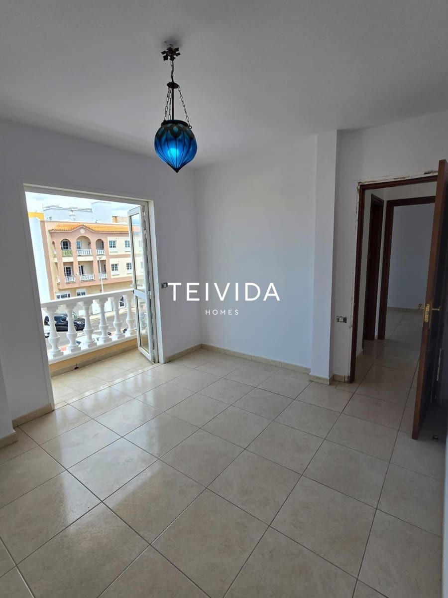 2 bedroom Flat for sale in Los Abrigos - € 222,000 (Ref: 9824146)
