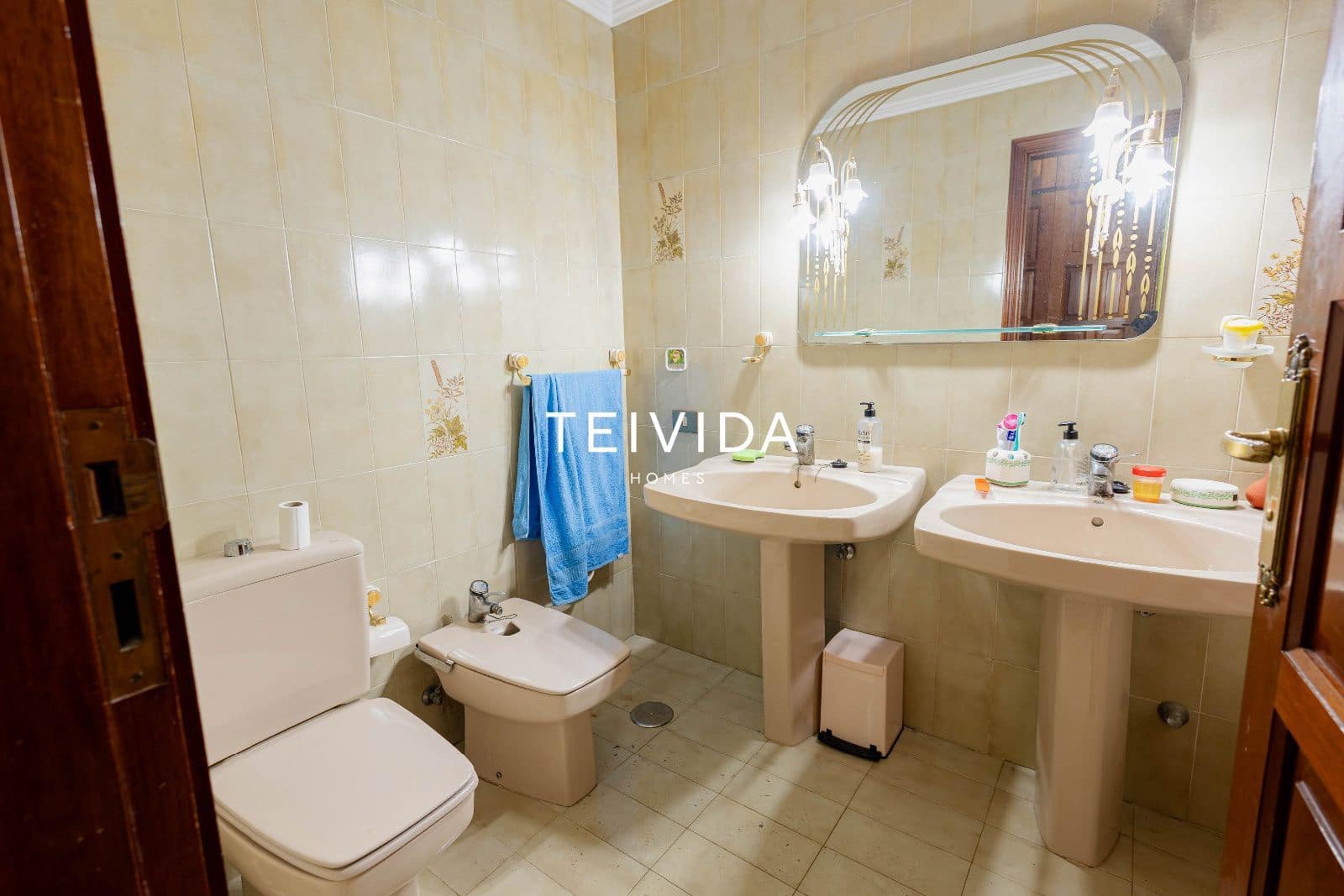 5 bedroom Villa for sale in Santa Cruz de Tenerife with pool garage - € 890,000 (Ref: 9824149)