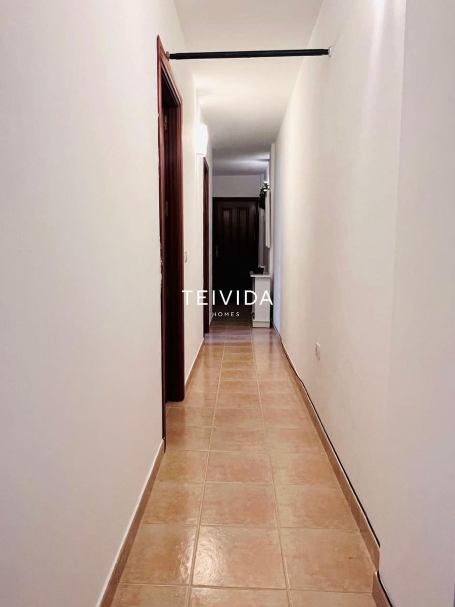 2 quarto Apartamento para venda em San Isidro de Abona com garagem - 195 000 € (Ref: 9854573)
