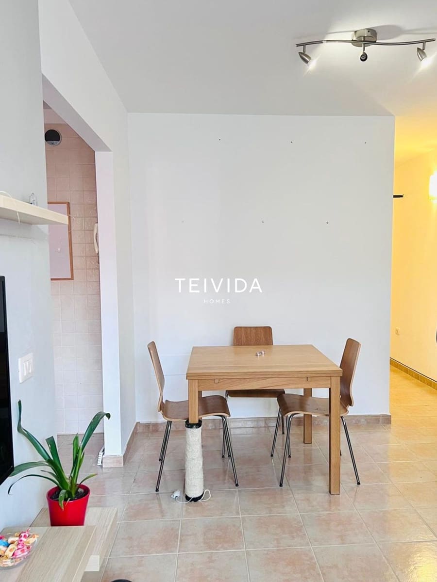 2 quarto Apartamento para venda em San Isidro de Abona com garagem - 195 000 € (Ref: 9854573)