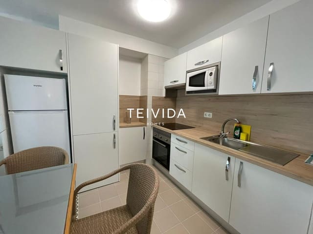 2 soverom Leilighet til leie i Playa de las Americas, Arona med svømmebasseng - € 1 600 (Ref: 9854574)