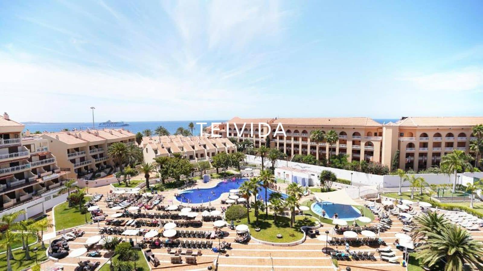 2 bedroom Flat for rent in Playa de las Americas with pool - € 1,600 (Ref: 9854574)