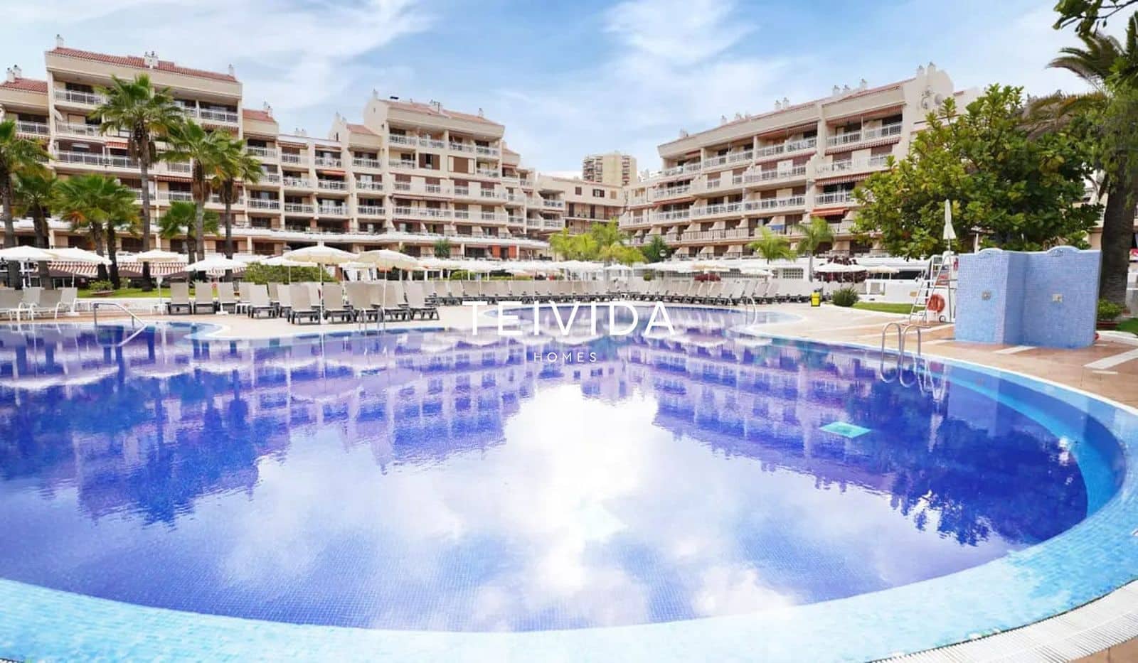 2 bedroom Flat for rent in Playa de las Americas with pool - € 1,600 (Ref: 9854574)