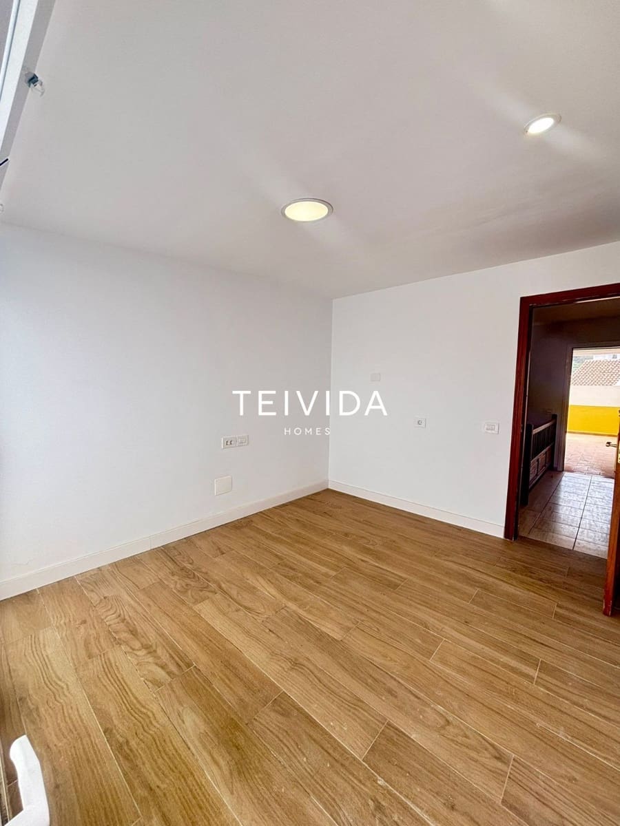 3 bedroom Flat for rent in Valle de San Lorenzo with garage - € 1,450 (Ref: 9854575)