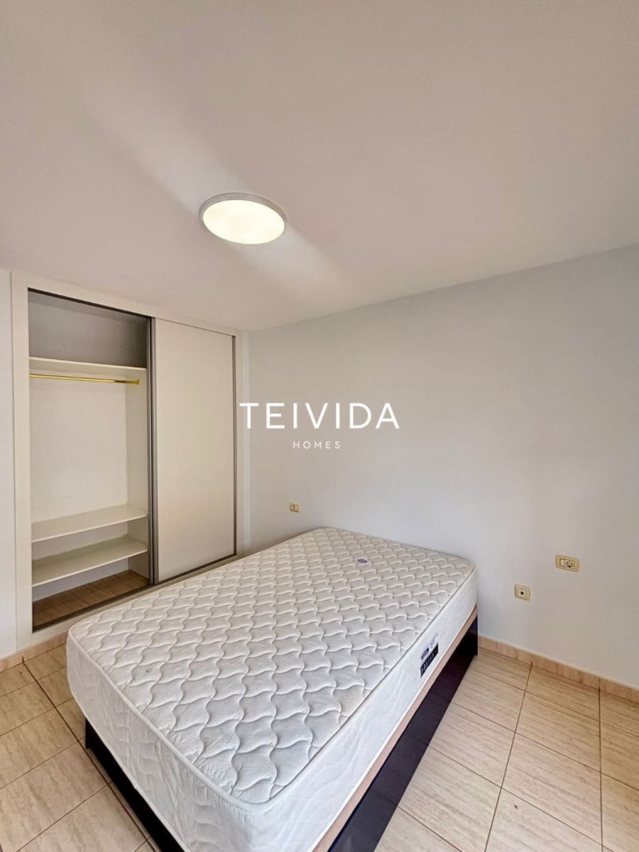 3 bedroom Flat for rent in Valle de San Lorenzo with garage - € 1,450 (Ref: 9854575)