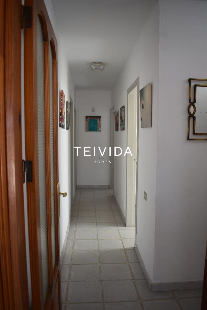 2 bedroom Townhouse for rent in Puerto Santiago with pool garage - € 2,850 (Ref: 9854576)