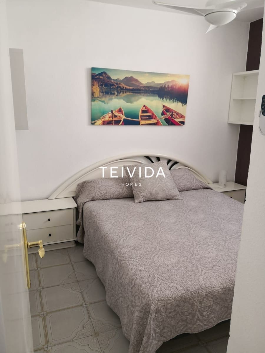 2 bedroom Townhouse for rent in Puerto Santiago with pool garage - € 2,850 (Ref: 9854576)