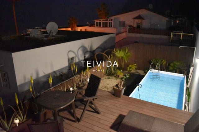 2 bedroom Townhouse for rent in Puerto Santiago, Santiago del Teide with pool garage - € 2,850 (Ref: 9854576)
