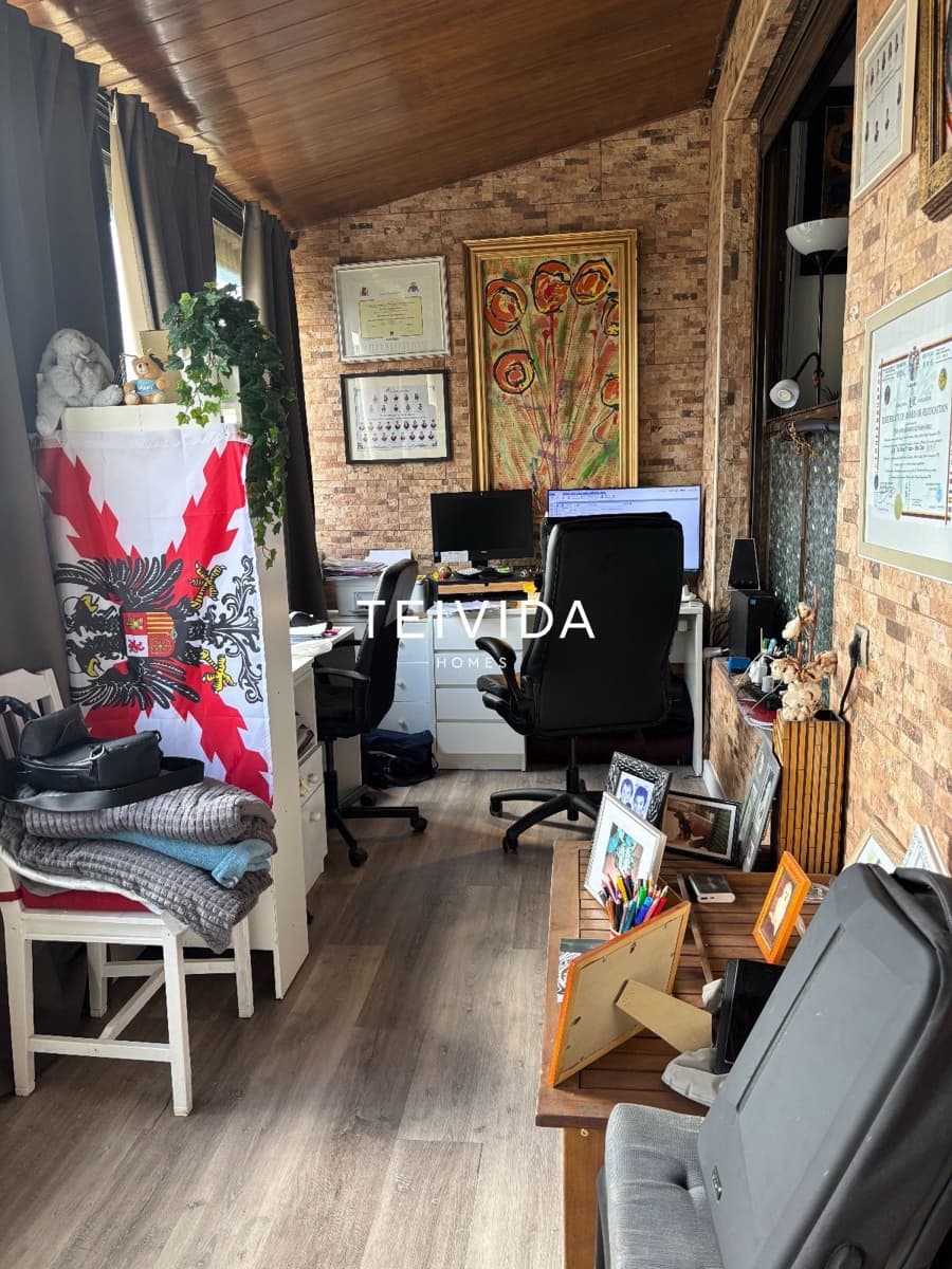 5 soverom Hus til salgs i Acoran med svømmebasseng garasje - € 439 000 (Ref: 9854579)