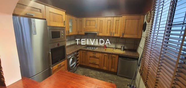 3 makuuhuone Asunto vuokrattavana paikassa San Cristóbal de La Laguna mukana 
autotalli - 1 300 € (Ref: 9854583)
