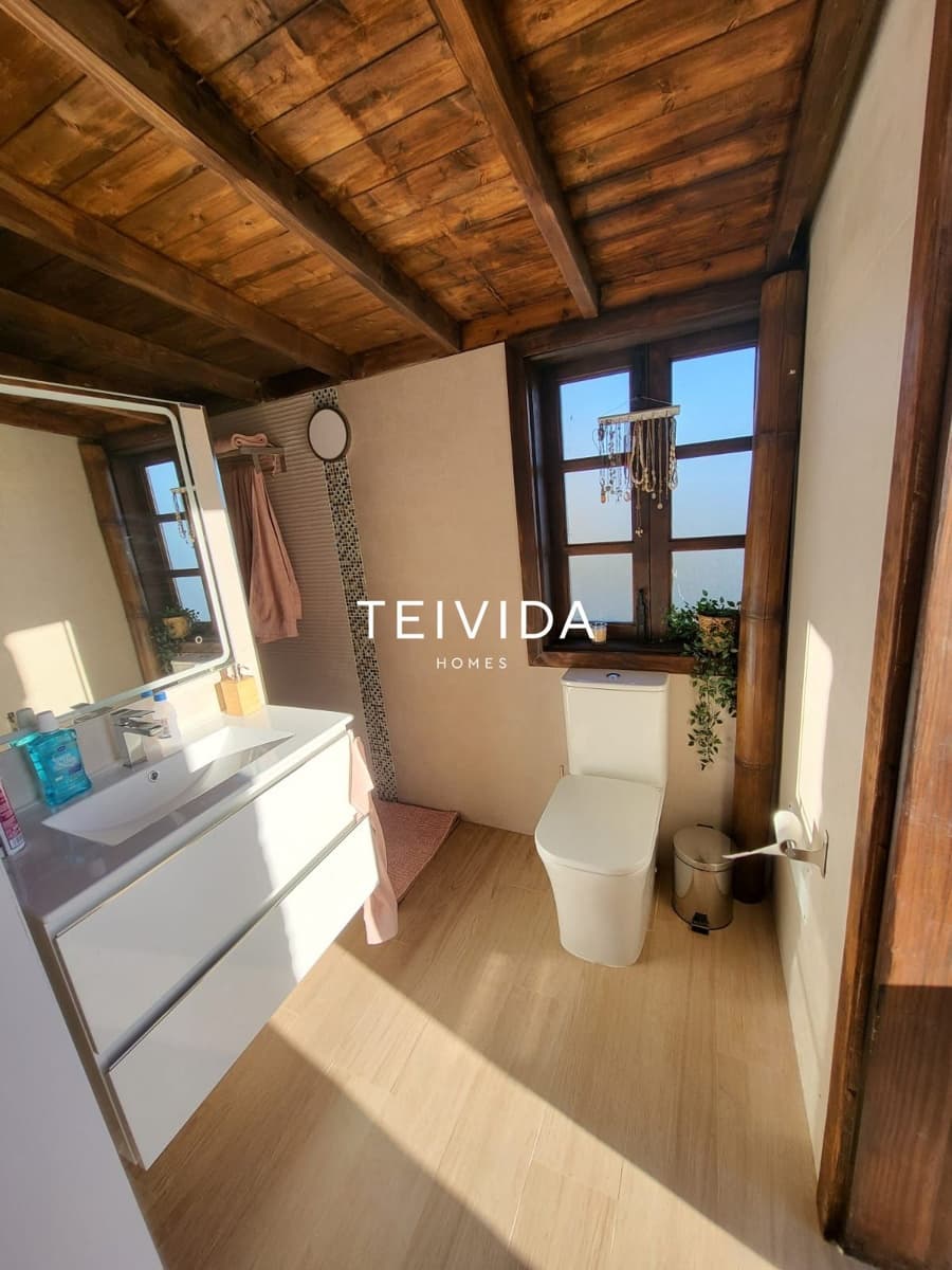 2 soveværelse Villa til salg i Guia de Isora med swimmingpool garage - € 695.000 (Ref: 9854586)
