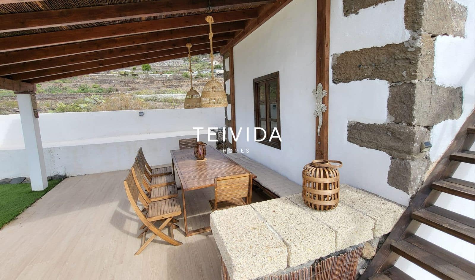 2 soveværelse Villa til salg i Guia de Isora med swimmingpool garage - € 695.000 (Ref: 9854586)