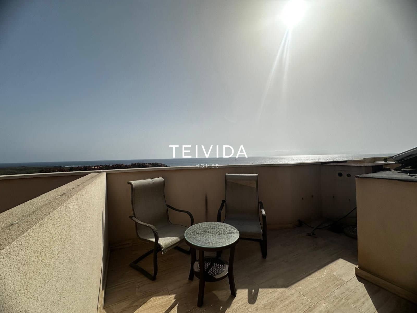 2 soveværelse Penthouse til leje i Arona med swimmingpool - € 1.550 (Ref: 9854587)
