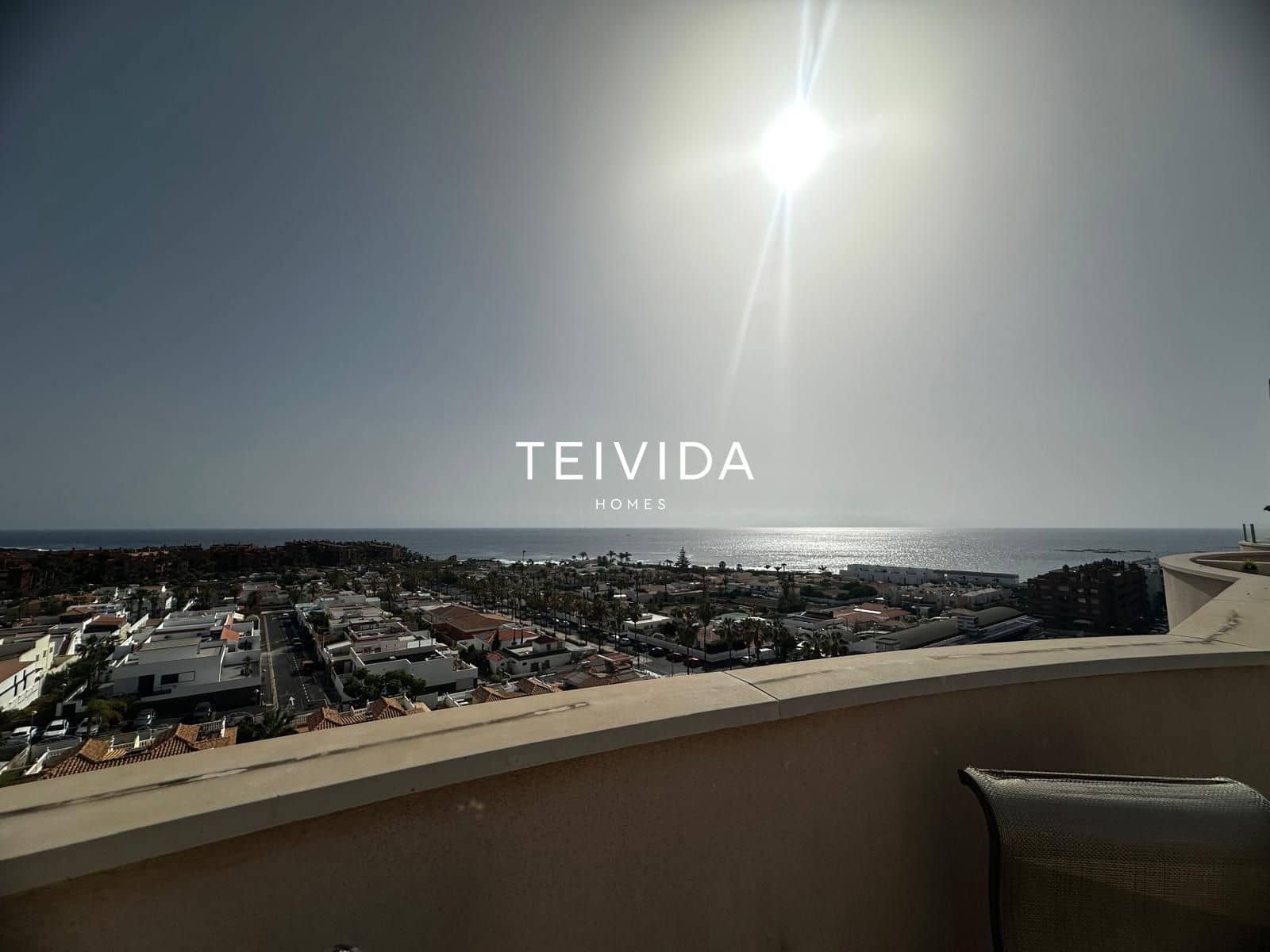 2 soveværelse Penthouse til leje i Arona med swimmingpool - € 1.550 (Ref: 9854587)