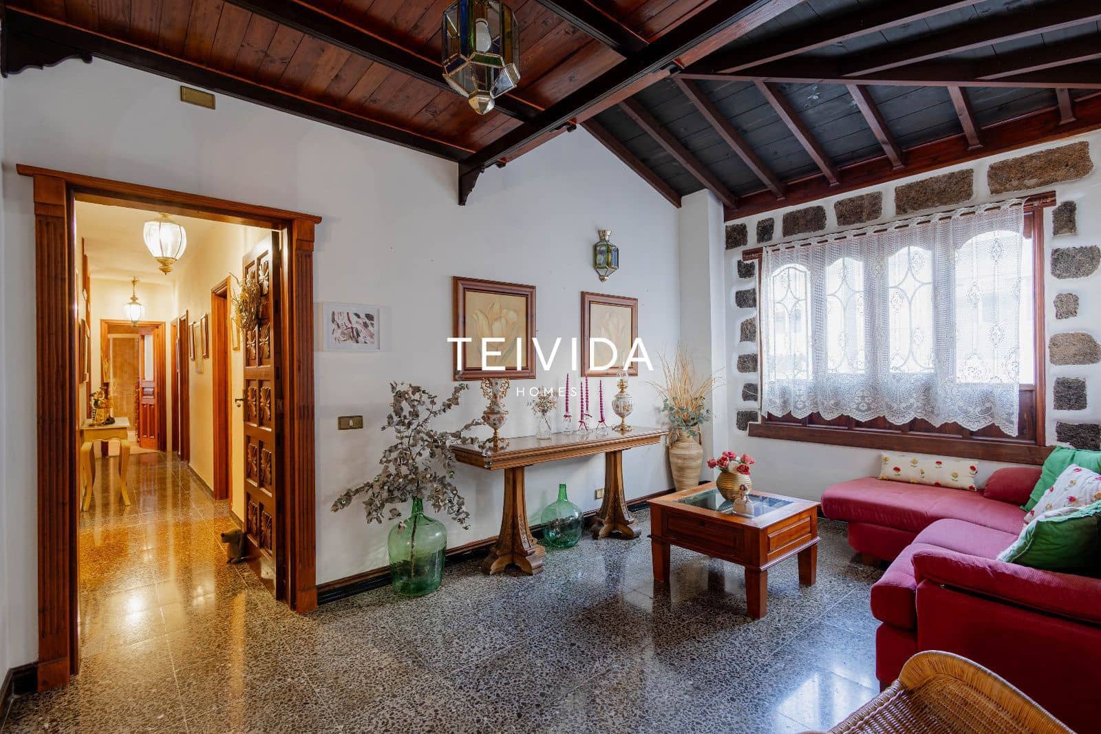 4 sypialnia Willa na sprzedaż w Santa Cruz de Tenerife - 580 000 € (Ref: 9854596)