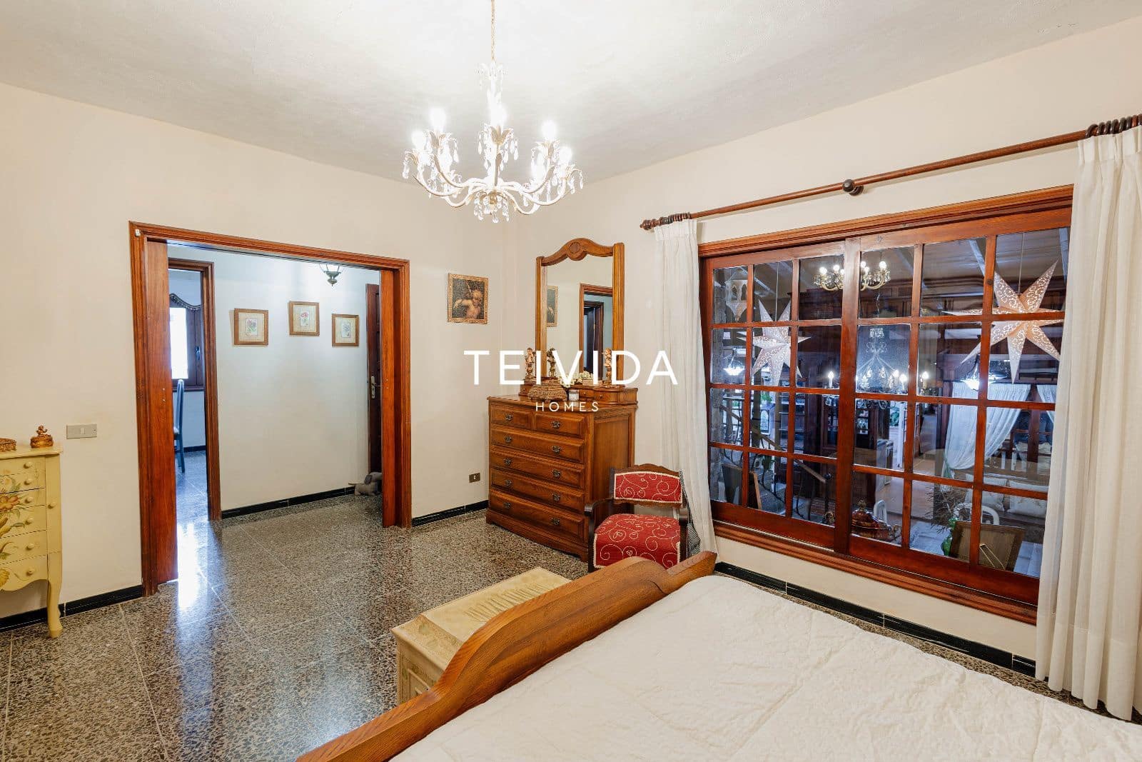 4 sypialnia Willa na sprzedaż w Santa Cruz de Tenerife - 580 000 € (Ref: 9854596)