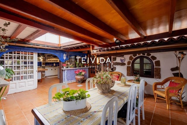 4 sypialnia Willa na sprzedaż w Santa Cruz de Tenerife - 580 000 € (Ref: 9854596)