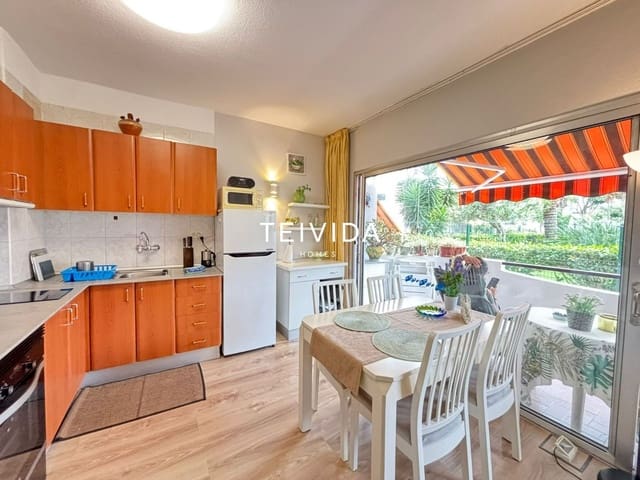 1 soveværelse Lejlighed til leje i Puerto de la Cruz med swimmingpool - € 950 (Ref: 9854598)