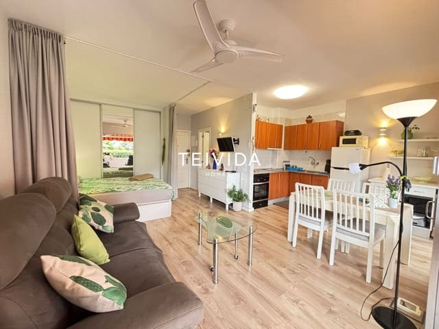 1 soveværelse Lejlighed til leje i Puerto de la Cruz med swimmingpool - € 950 (Ref: 9854598)