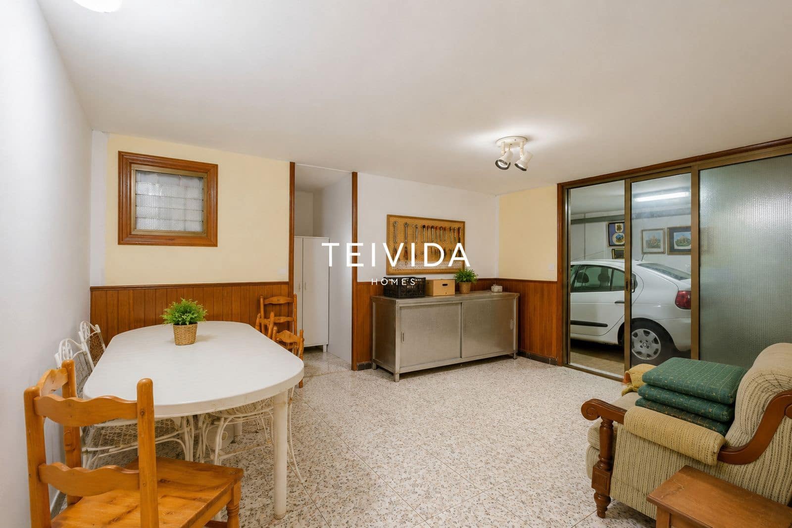 5 bedroom Villa for sale in Santa Cruz de Tenerife with pool garage - € 890,000 (Ref: 9867657)