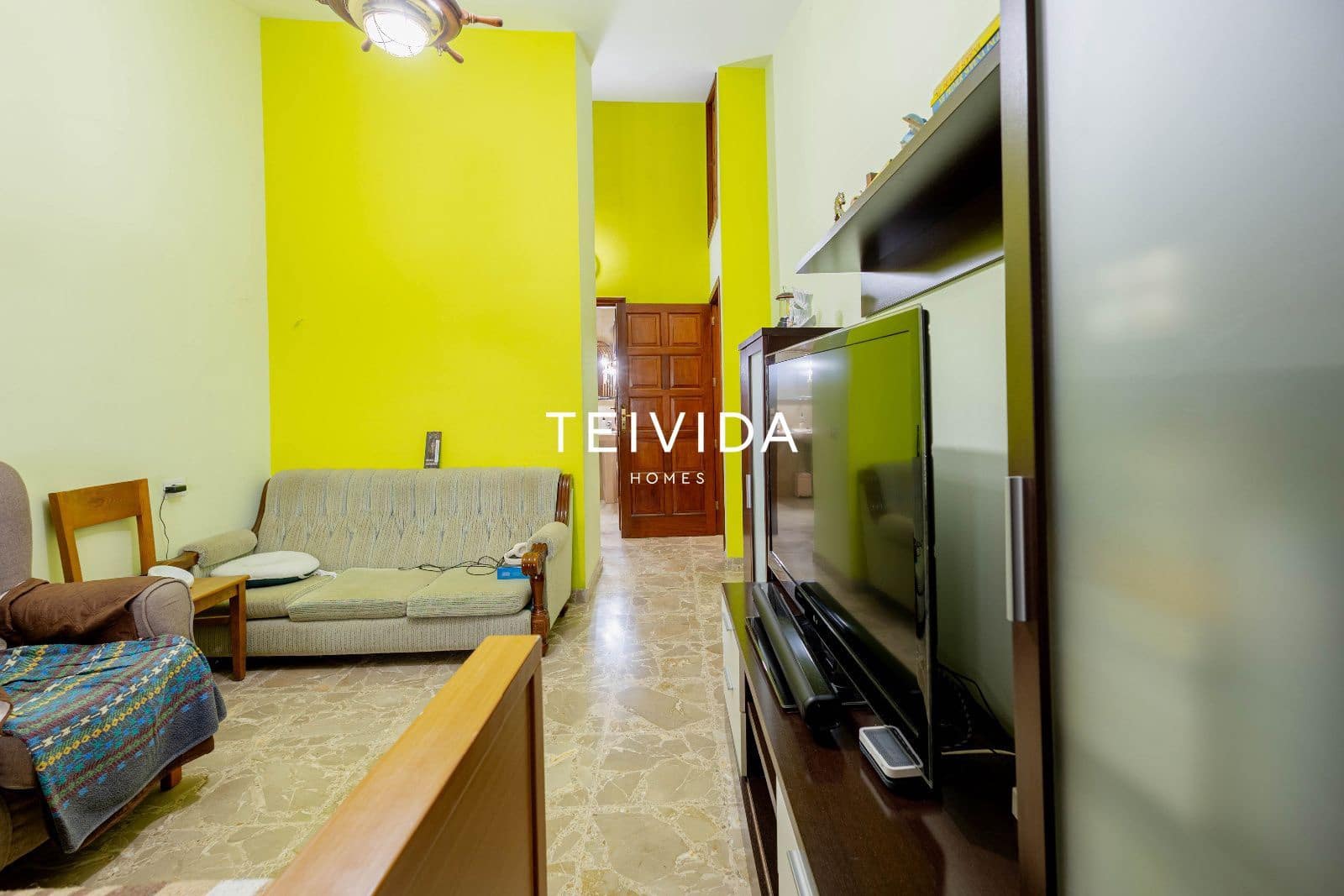 5 bedroom Villa for sale in Santa Cruz de Tenerife with pool garage - € 890,000 (Ref: 9867657)