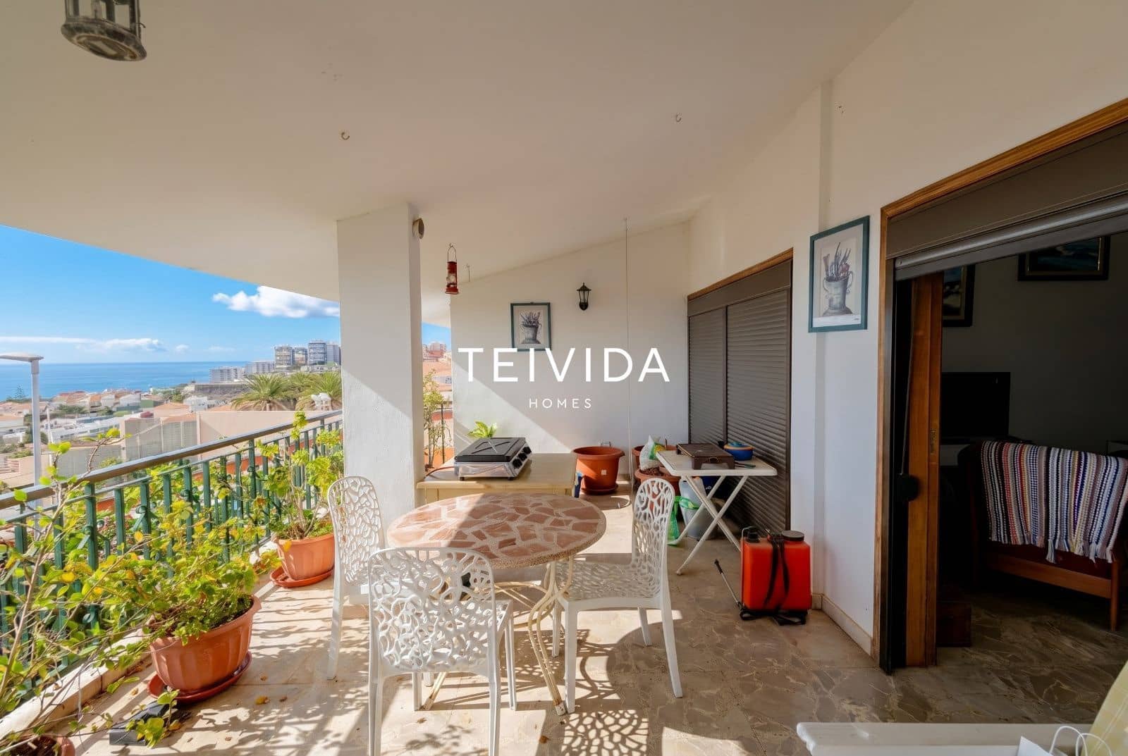 5 bedroom Villa for sale in Santa Cruz de Tenerife with pool garage - € 890,000 (Ref: 9867657)