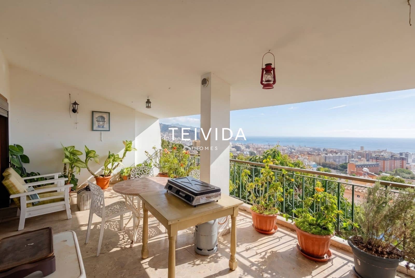 5 bedroom Villa for sale in Santa Cruz de Tenerife with pool garage - € 890,000 (Ref: 9867657)