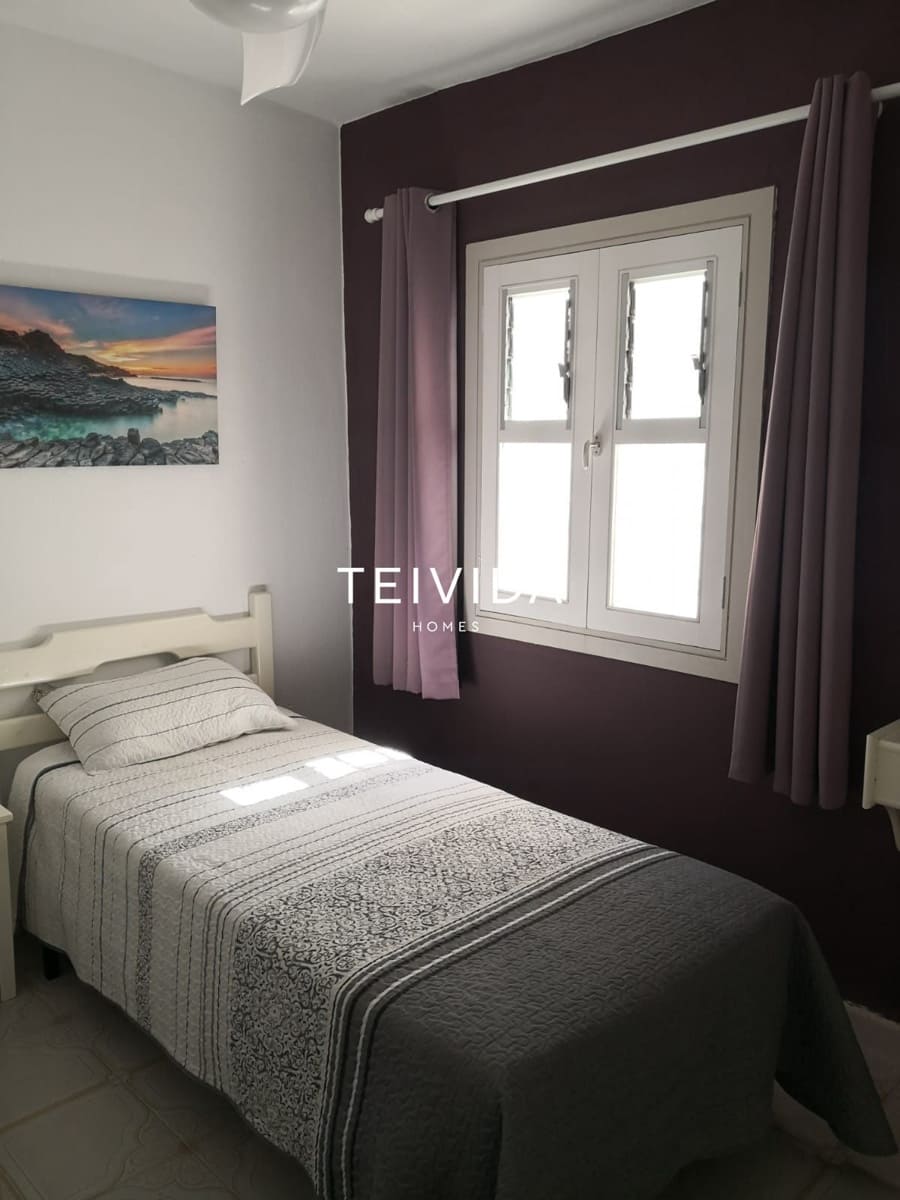 2 bedroom Townhouse for rent in Puerto Santiago with pool garage - € 2,850 (Ref: 9867658)
